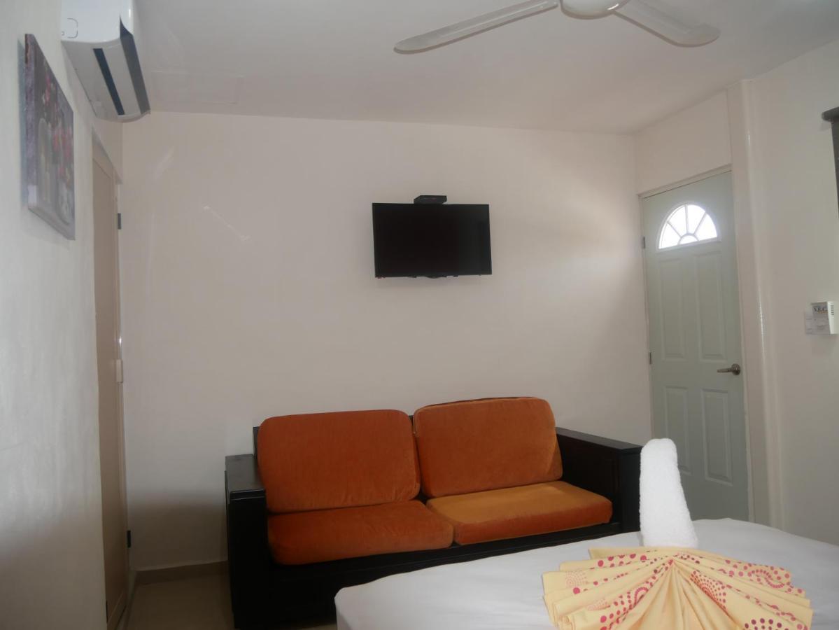 Hotel Real San Juan Suites Merida Ngoại thất bức ảnh