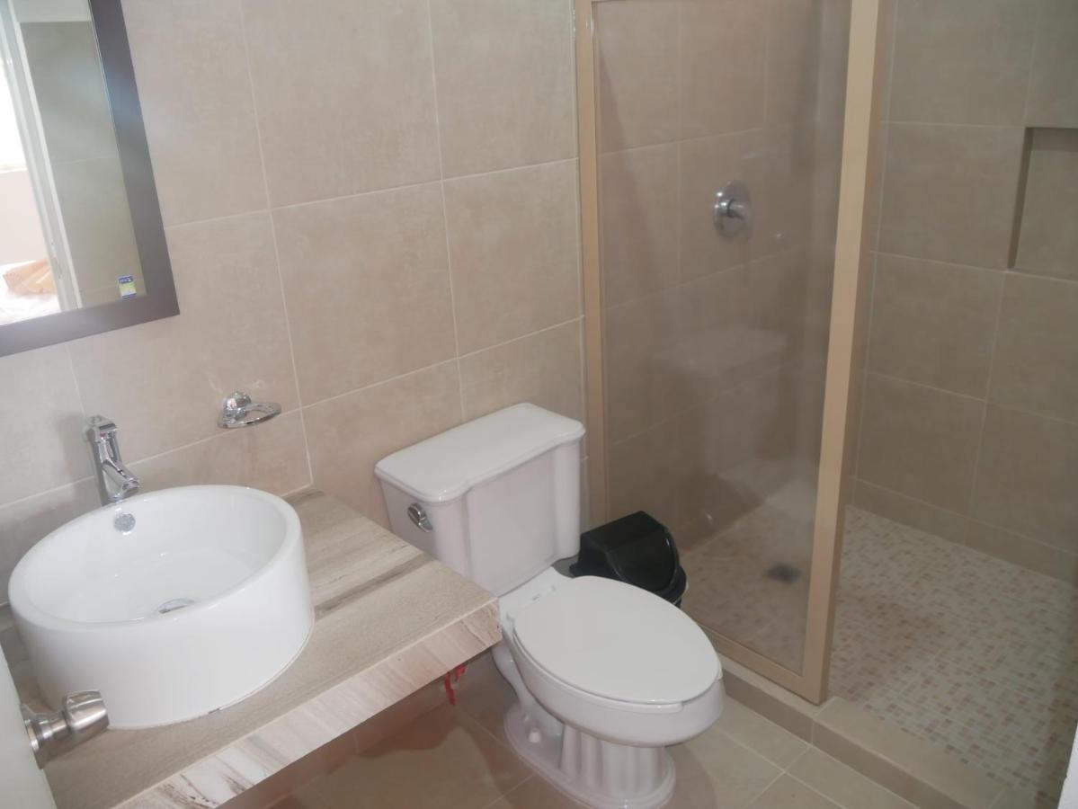 Hotel Real San Juan Suites Merida Ngoại thất bức ảnh
